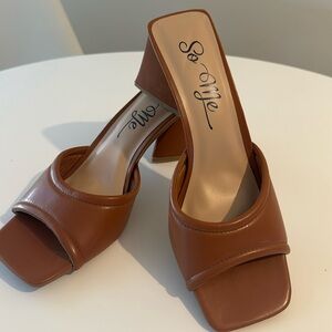 So me slip on size 8 1/2